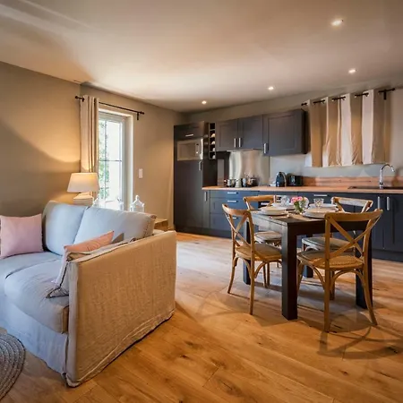 Apartment Dans Maison De Maitre Fozzano